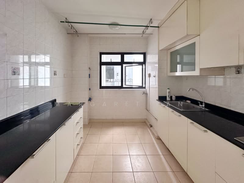 108C Mcnair Road, 108C Mcnair Road, 3 Bedrooms, 926 sqft, HDB Flat For Sale, by Margaret Tan, 500213930 - Kitchen - PropertyGuru.com.sg