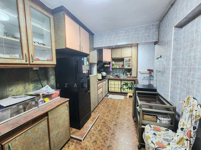 54 New Upper Changi Road, 54 New Upper Changi Road, 3 Bedrooms, 1,291 sqft, HDB Flat For Sale, by Aizah Ismail, 500213932 - Kitchen - PropertyGuru.com.sg