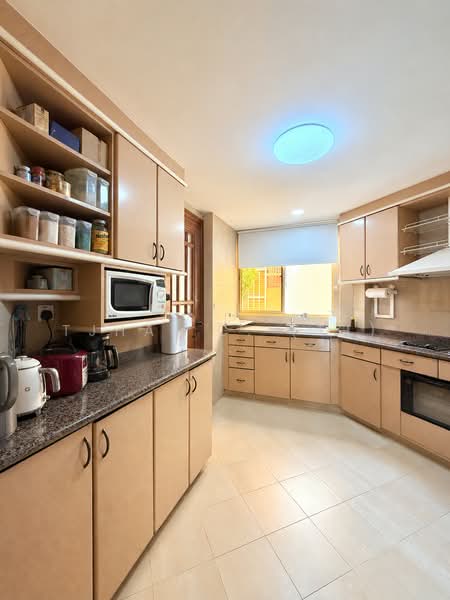 Villa Marina, 21 Jalan Sempadan, 3 Bedrooms, 1,249 sqft, Condominium For Sale, by TJHAI C. (TJ), 500213933 - Kitchen - PropertyGuru.com.sg