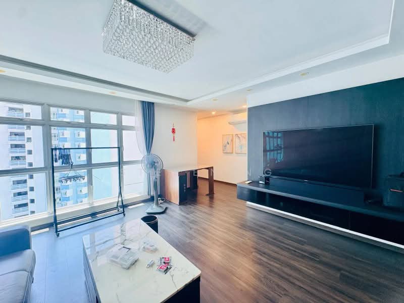 392 Bukit Batok West Avenue 5, 392 Bukit Batok West Avenue 5, 3 Bedrooms, 990 sqft, HDB Flat For Rent, by Steven NG, 500213940 - Living Room - PropertyGuru.com.sg