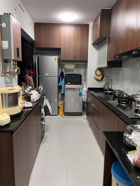 79A Toa Payoh Central, 79A Toa Payoh Central, 3 Bedrooms, 818 sqft, HDB Flat For Sale, by Nazeer Hussain, 500213943 - Kitchen - PropertyGuru.com.sg