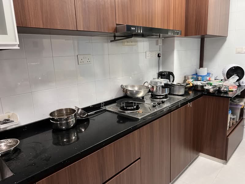 79A Toa Payoh Central, 79A Toa Payoh Central, 3 Bedrooms, 818 sqft, HDB Flat For Sale, by Nazeer Hussain, 500213943 - Kitchen - PropertyGuru.com.sg