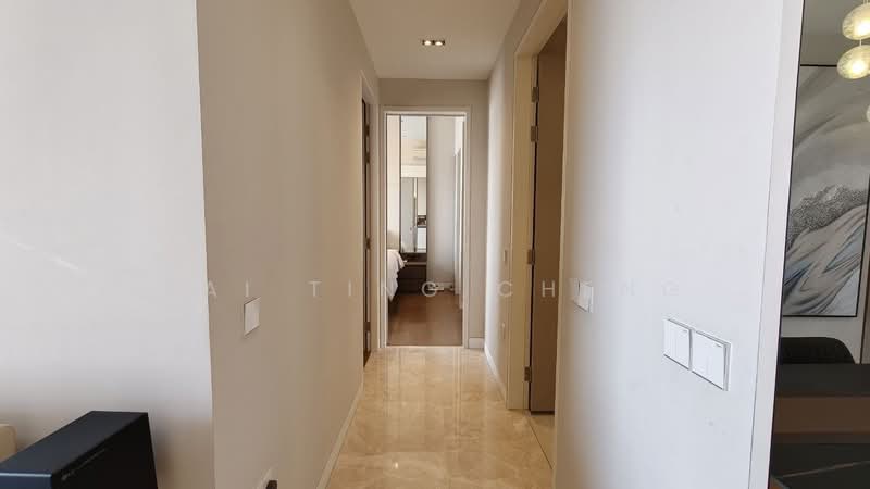 Highline Residences, 9 Kim Tian Road, 3 Bedrooms, 915 sqft, Condominium For Sale, by Kai Ting Cheng, 500213947 - Corridor - PropertyGuru.com.sg