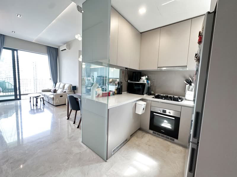 Highline Residences, 9 Kim Tian Road, 3 Bedrooms, 915 sqft, Condominium For Sale, by Kai Ting Cheng, 500213947 - Kitchen - PropertyGuru.com.sg