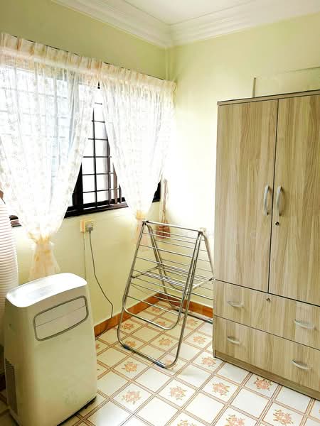 322 Ang Mo Kio Avenue 3, 322 Ang Mo Kio Avenue 3, Room Rental, 120 sqft, HDB Flat For Rent, by Steven Choo, 500213949 - Interior - PropertyGuru.com.sg