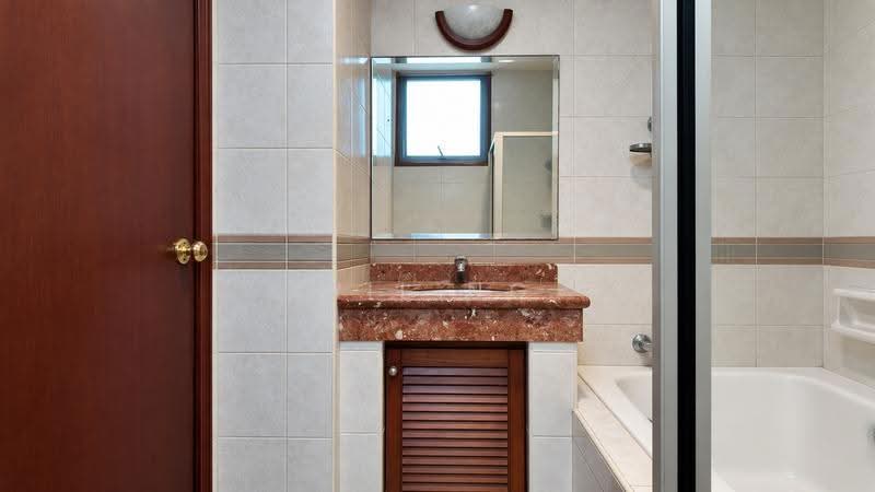 Northvale, 61 Choa Chu Kang Loop, Dairy Farm / Bukit Panjang / Choa Chu Kang, 4 Bedrooms, 1,517 sqft, Condominium For Sale, by Wil Ng, 500213956 - Bathroom - PropertyGuru.com.sg