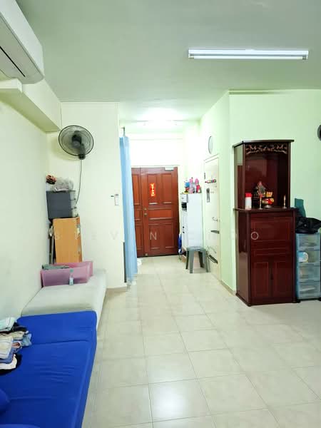 114 Edgefield Plains, 114 Edgefield Plains, Room Rental, 130 sqft, HDB Flat For Rent, by Steven Choo, 500213963 - Living Room - PropertyGuru.com.sg