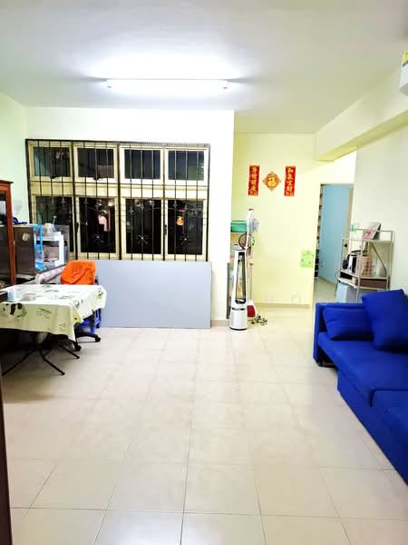 114 Edgefield Plains, 114 Edgefield Plains, Room Rental, 130 sqft, HDB Flat For Rent, by Steven Choo, 500213963 - Living Room - PropertyGuru.com.sg