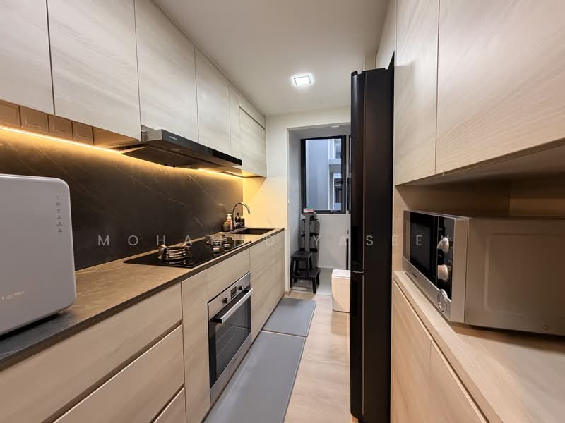 The Brownstone, 164 Canberra Drive, 3 Bedrooms, 915 sqft, Executive Condominium For Sale, by Mohamed Yaseen, 500213964 - Kitchen - PropertyGuru.com.sg