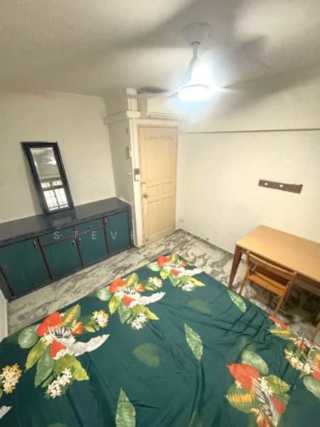 868 Yishun Street 81, 868 Yishun Street 81, Room Rental, 120 sqft, HDB Flat For Rent, by Steven Choo, 500213985 - Bedroom - PropertyGuru.com.sg