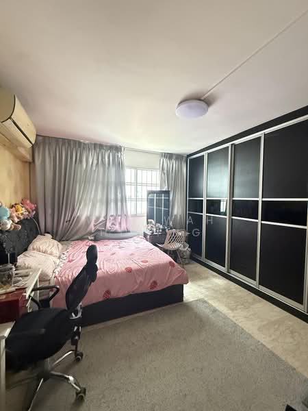 128 Bishan Street 12, 128 Bishan Street 12, 4 Bedrooms, 1,313 sqft, HDB Flat For Sale, by Wah Wah Hlaing, 500214006 - Bedroom - PropertyGuru.com.sg