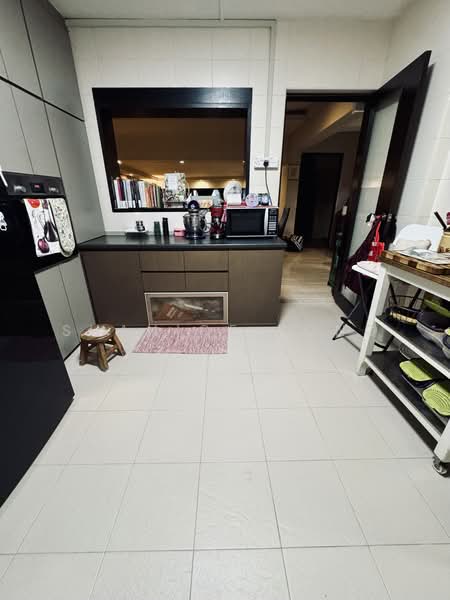 124 Jurong East Street 13, 124 Jurong East Street 13, Room Rental, 180 sqft, Condominium For Rent, by Shanice Yong, 500214007 - Kitchen - PropertyGuru.com.sg