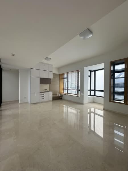 Trilight, 9 Newton Road, 4 Bedrooms, 5,802 sqft, Condominium For Sale, by Fion Cai, 500214015 - Living Room - PropertyGuru.com.sg