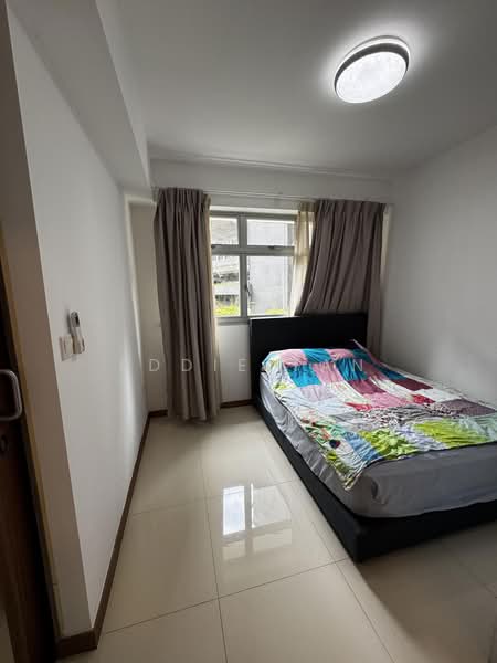 438B Bukit Batok West Avenue 8, 438B Bukit Batok West Avenue 8, 1 Bedroom, 506 sqft, HDB Flat For Sale, by Eddie Tan, 500214020 - Bedroom - PropertyGuru.com.sg