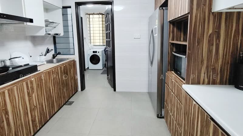 Westcove Condo, 16 West Coast Crescent, Room Rental, 100 sqft, Condominium For Rent, by Bespoke Habitat Pte Ltd, 500214021 - 07-02 Kitchen - PropertyGuru.com.sg