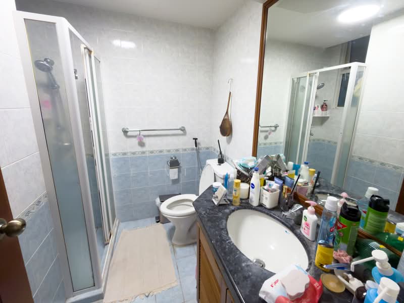 Northoaks, 20 Woodlands Cresent, Room Rental, 100 sqft, Condominium For Rent, by Kelvin Koh, 500214024 - Bathroom - PropertyGuru.com.sg