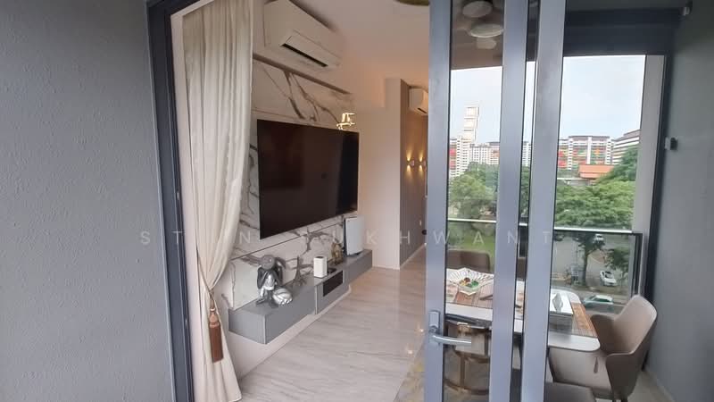 Parc Esta, 822 Sims Avenue, 3 Bedrooms, 958 sqft, Condominium For Rent, by Stan Sukhwant, 500214038 - Living Room - PropertyGuru.com.sg
