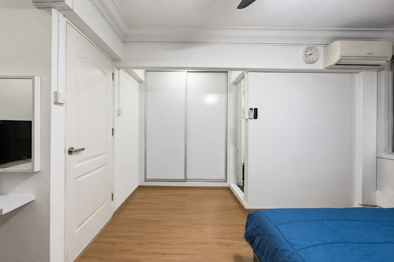 642 Ang Mo Kio Avenue 5, 642 Ang Mo Kio Avenue 5, 4 Bedrooms, 1,302 sqft, HDB Flat For Sale, by JOHN YEO, 500214039 - Bedroom - PropertyGuru.com.sg