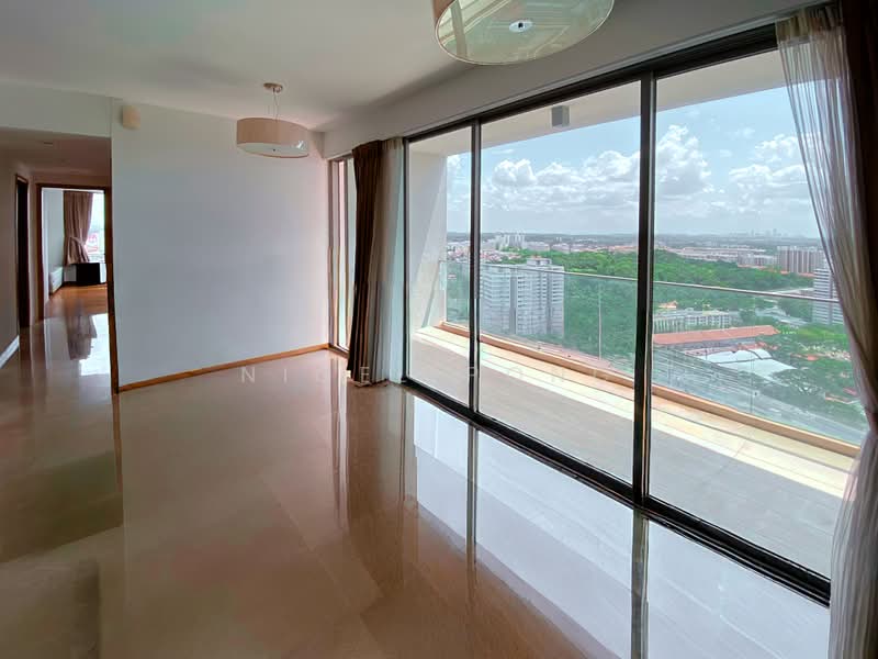 Centro Residences, 59 Ang Mo Kio Avenue 8, 4 Bedrooms, 1,281 sqft, Condominium For Sale, by Nigel Pong, 500214041 - Living Room - PropertyGuru.com.sg