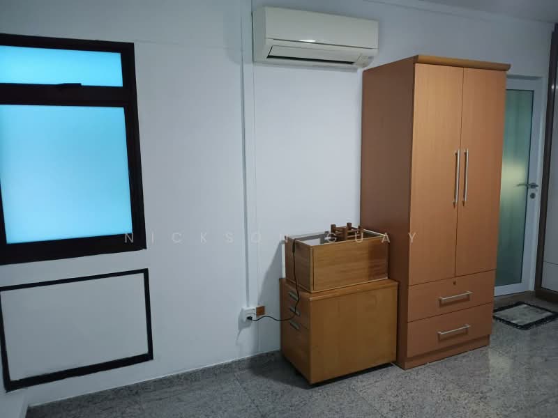 Master Bedroom available for rent in Jurong West area, 057, , Room Rental, 140 sqft, HDB Flat For Rent, by Nickson Guay, 500214068 - Living Room - PropertyGuru.com.sg
