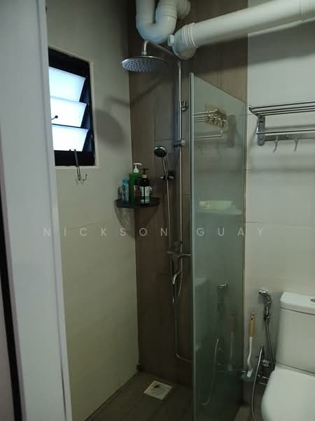 Master Bedroom available for rent in Jurong West area, 057, , Room Rental, 140 sqft, HDB Flat For Rent, by Nickson Guay, 500214068 - Ensuite Bathroom - PropertyGuru.com.sg