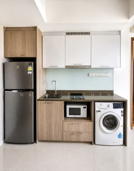 Trilive, 115 Tampines Road, 2 Bedrooms, 646 sqft, Condominium For Sale, by Natalie Chen, 500214076 - Kitchen - PropertyGuru.com.sg