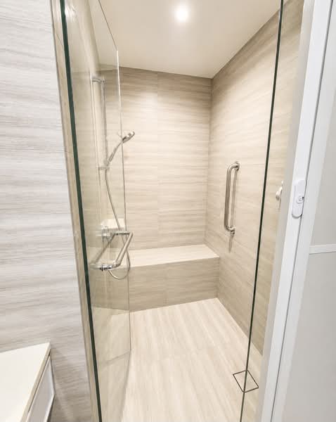 Trilive, 115 Tampines Road, 2 Bedrooms, 646 sqft, Condominium For Sale, by Natalie Chen, 500214076 - Bathroom - PropertyGuru.com.sg