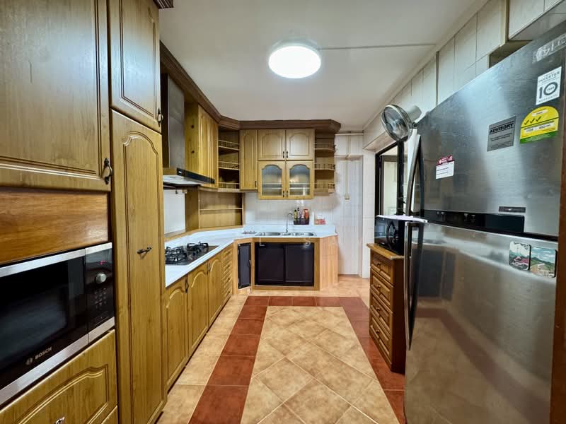 503 Jelapang Road, 503 Jelapang Road, 4 Bedrooms, 1,539 sqft, HDB Flat For Rent, by Merl Saw, 500214083 - Kitchen - PropertyGuru.com.sg