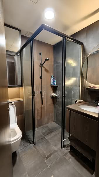 Mori, 223 Guillemard Road, 3 Bedrooms, 990 sqft, Condominium For Sale, by Jonathan Kang, 500214089 - Bathroom - PropertyGuru.com.sg