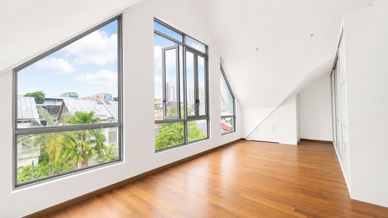 ⭐️ Serangoon Garden Estate, Kingswear, Hemsley Ave, Hythe Rd, Worthing Rd, Kensington Pk Rd, Serangoon Garden Way, 7 Bedrooms, 5,000 sqft, Semi-Detached House For Rent, by Jeremy Pher, 500214111 - Interior - PropertyGuru.com.sg