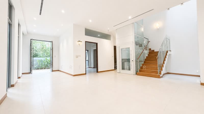⭐️ Serangoon Garden Estate, Kingswear, Hemsley Ave, Hythe Rd, Worthing Rd, Kensington Pk Rd, Serangoon Garden Way, 7 Bedrooms, 5,000 sqft, Semi-Detached House For Rent, by Jeremy Pher, 500214111 - Interior - PropertyGuru.com.sg
