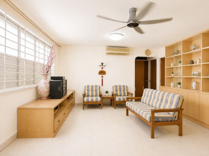 308 Bukit Batok Street 31, 308 Bukit Batok Street 31, 3 Bedrooms, 1,001 sqft, HDB Flat For Sale, by Esther Cai, 500214114 - Living Room - PropertyGuru.com.sg