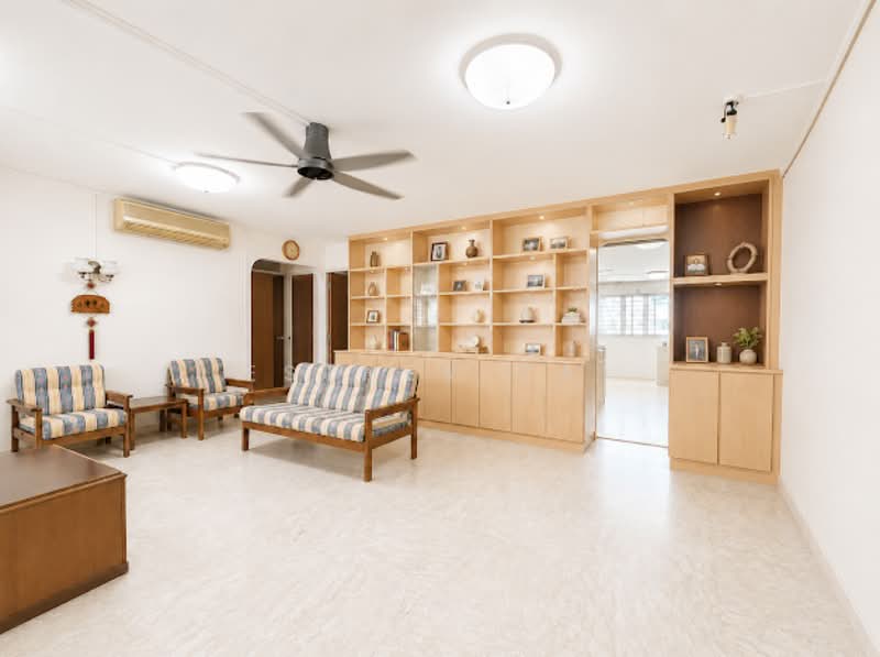 308 Bukit Batok Street 31, 308 Bukit Batok Street 31, 3 Bedrooms, 1,001 sqft, HDB Flat For Sale, by Esther Cai, 500214114 - Living Room - PropertyGuru.com.sg