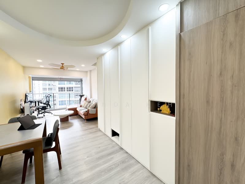 519A Tampines Central 8, 519A Tampines Central 8, 3 Bedrooms, 893 sqft, HDB Flat For Sale, by Amanda Keh, 500214120 - Living Room - PropertyGuru.com.sg