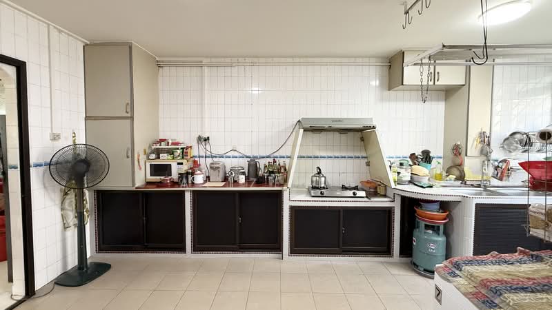 434 Bukit Panjang Ring Road, 434 Bukit Panjang Ring Road, 3 Bedrooms, 1,119 sqft, HDB Flat For Sale, by Alize Ng, 500214134 - Kitchen - PropertyGuru.com.sg