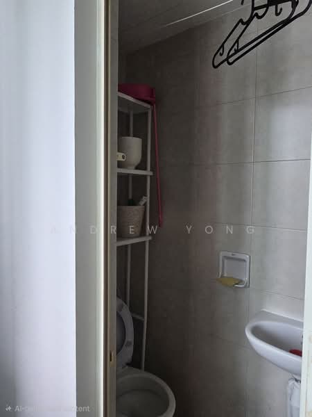 Gardenvista, 950 Dunearn Road, 3 Bedrooms, 1,173 sqft, Condominium For Sale, by Andrew Yong, 500214138 - Bathroom 3 - PropertyGuru.com.sg