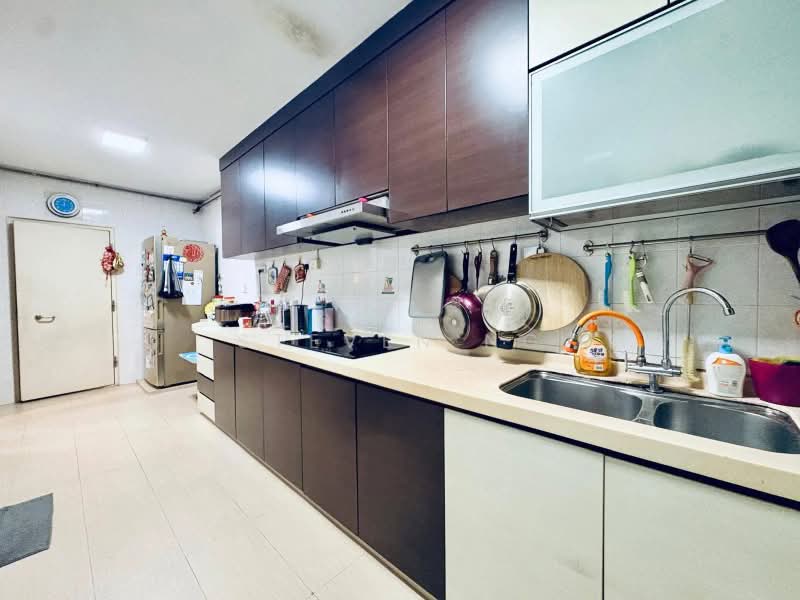 275B Jurong West Street 25, 275B Jurong West Street 25, 3 Bedrooms, 1,195 sqft, HDB Flat For Sale, by Steven NG, 500214140 - Kitchen - PropertyGuru.com.sg