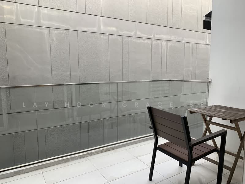 Grandview Suites @ Geylang, 1 Geylang Lorong 22, Studio, 441 sqft, Apartment For Sale, by Lay Hoon Grace Ser, 500214142 - Balcony - PropertyGuru.com.sg