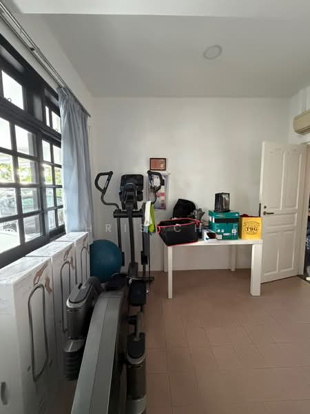 Parry Avenue, , 5 Bedrooms, 2,680 sqft, Semi-Detached House For Sale, by Chris Chee, 500214158 - Interior - PropertyGuru.com.sg