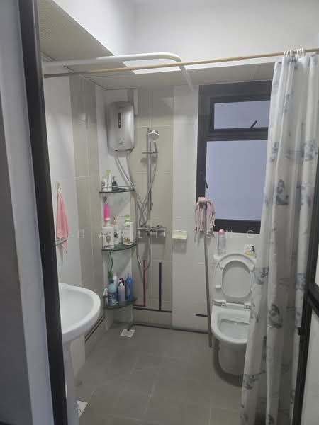 418A Fernvale Link, 418A Fernvale Link, 1 Bedroom, 398 sqft, HDB Flat For Rent, by Charlie Sng, 500214160 - Bathroom - PropertyGuru.com.sg