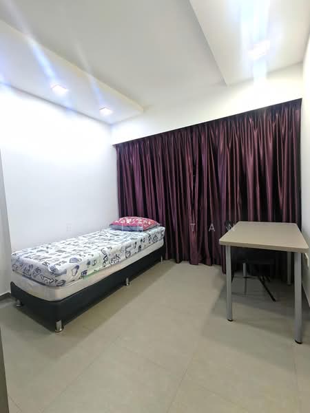 122B Punggol Edge, 122B Edgedale Plains, Room Rental, 100 sqft, HDB Flat For Rent, by Elaine Tan, 500214169 - PropertyGuru.com.sg