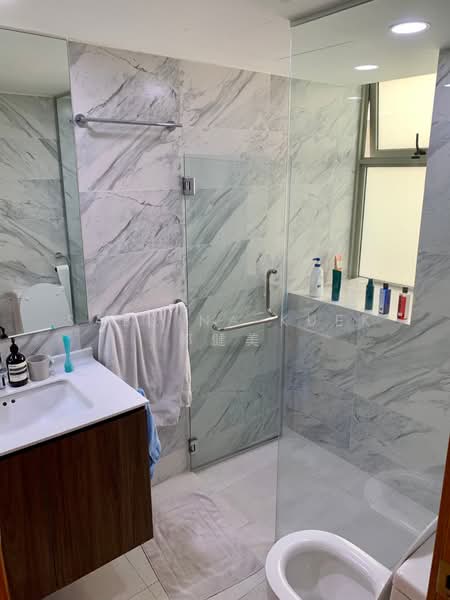 The Calrose, 511 Yio Chu Kang Road, 2 Bedrooms, 926 sqft, Condominium For Rent, by Sabrina Kuek 郭健美, 500214183 - Bathroom - PropertyGuru.com.sg