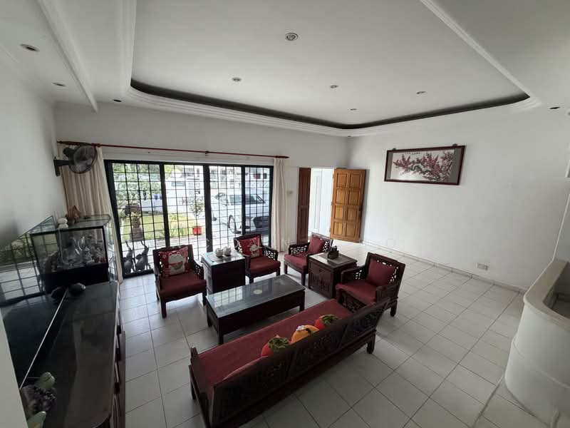 Avila Terrace, Mariam Way, 5 Bedrooms, 3,500 sqft, Terraced House For Sale, by Lincoln Choo, 500214185 - Living Room - PropertyGuru.com.sg