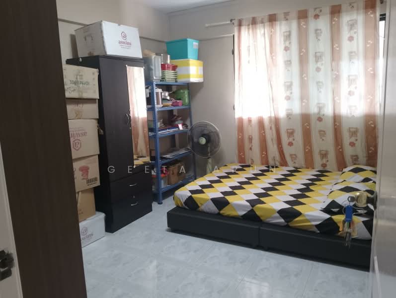 15 Saint George's Road, 15 Saint George's Road, 3 Bedrooms, 980 sqft, HDB Flat For Rent, by Geeta Arun, 500214189 - Bedroom - PropertyGuru.com.sg