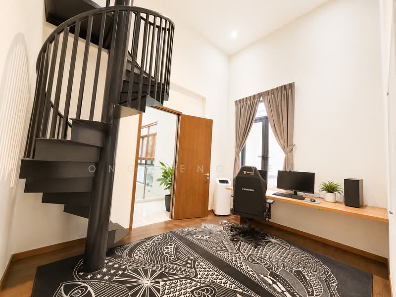 ⭐⭐⭐ Impressive Landed Residence Near Chomp Chomp & myVillage!⭐⭐⭐, Serangoon Garden / Farleigh Ave / Tavistock Ave / Portchester Ave, 5 Bedrooms, 6,000 sqft, Detached House For Sale, by Ong Beng Yew, 500214193 - Study - PropertyGuru.com.sg