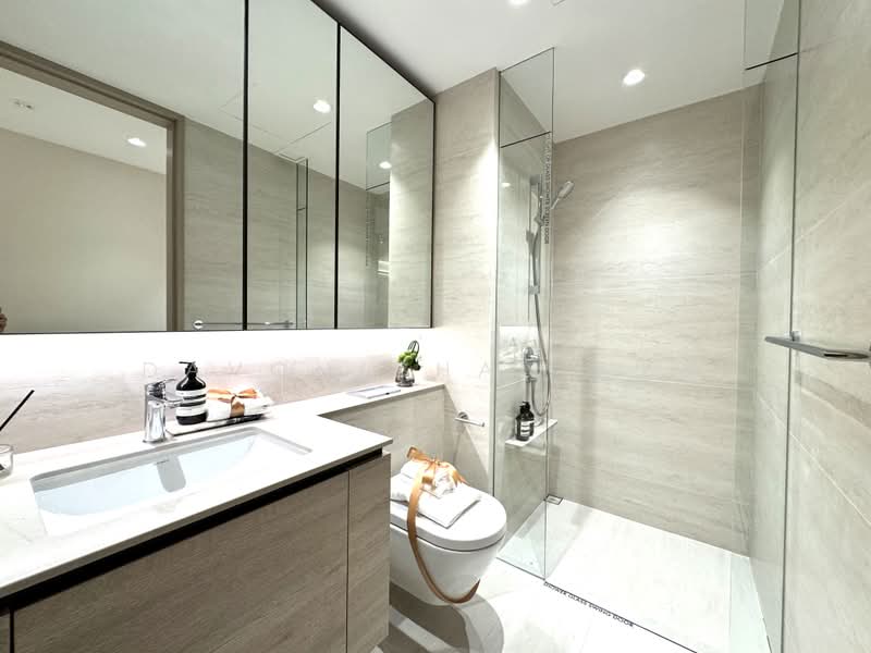 Narra Residences, , 5 Bedrooms, 1,658 sqft, Condominium For Sale, by Davon Chai 蔡忠伦, 500214210 - Bathroom - PropertyGuru.com.sg
