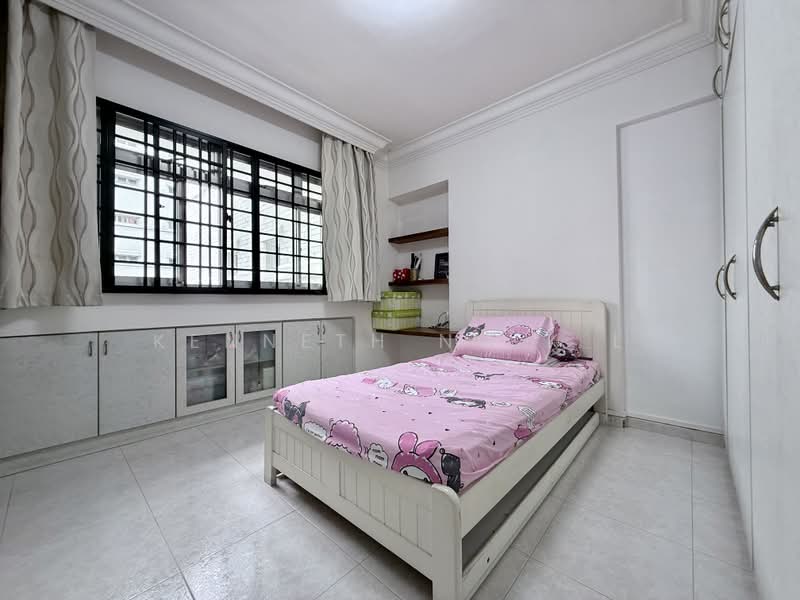827 Jurong West Street 81, 827 Jurong West Street 81, 4 Bedrooms, 1,572 sqft, HDB Flat For Sale, by Kenneth Ng K L, 500214216 - Bedroom - PropertyGuru.com.sg