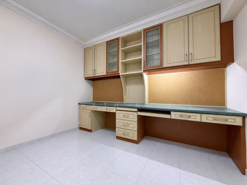 827 Jurong West Street 81, 827 Jurong West Street 81, 4 Bedrooms, 1,572 sqft, HDB Flat For Sale, by Kenneth Ng K L, 500214216 - Study - PropertyGuru.com.sg