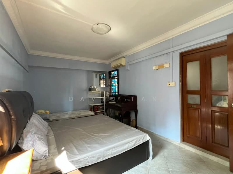 472 Choa Chu Kang Avenue 3, 472 Choa Chu Kang Avenue 3, 3 Bedrooms, 1,300 sqft, HDB Flat For Sale, by David Tan, 500214222 - Bedroom - PropertyGuru.com.sg
