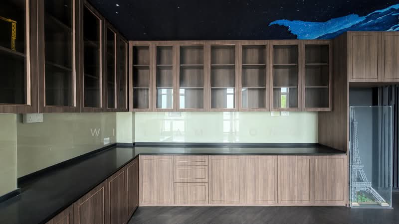 3.5 Storey Modern Beach Facing Detached with Lift. Cheap bungalow under 4million, Pasir Ris Lane / Pasir Ris Way / Pasir Ris Ave / Pasir Ris Road, 7 Bedrooms, 8,000 sqft, Detached House For Sale, by William Hong, 500214227 - Interior - PropertyGuru.com.sg